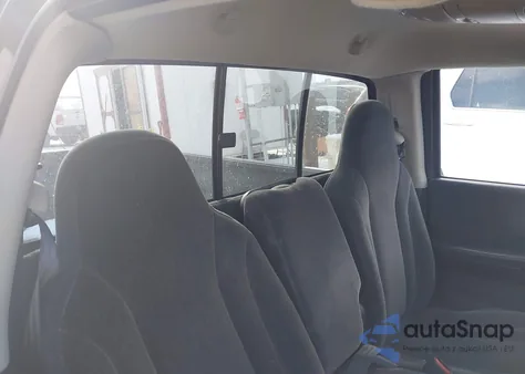 2001 Dodge Dakota Slt/Sport from USA, damaged, VIN 1B7FL26X11S296122